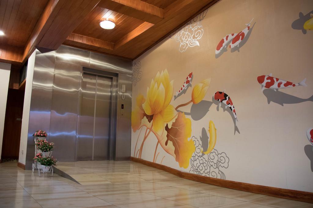 Hotel Sn Court Chiang Mai Zewnętrze zdjęcie