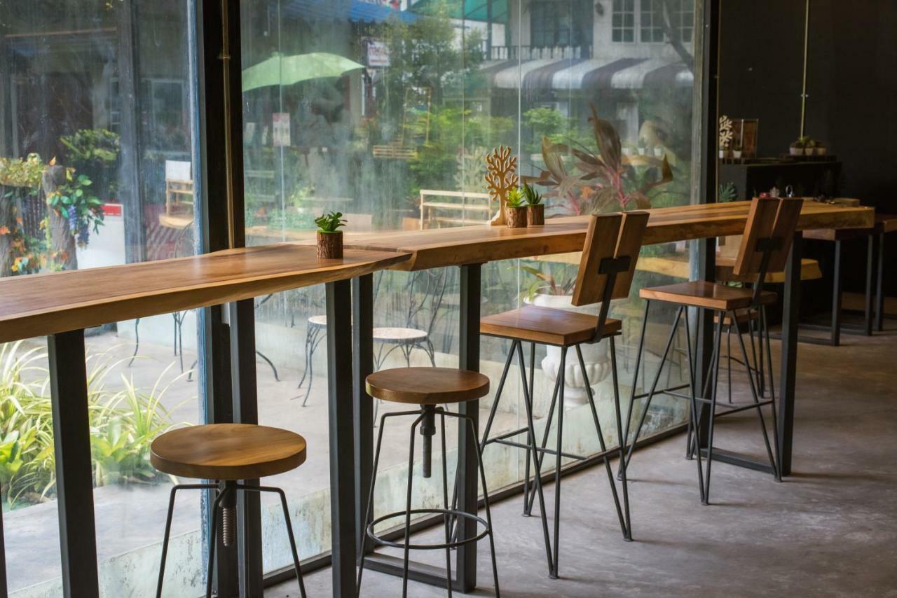 Hotel Sn Court Chiang Mai Zewnętrze zdjęcie