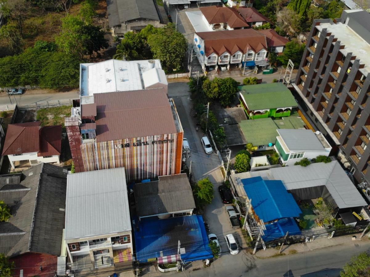 Hotel Sn Court Chiang Mai Zewnętrze zdjęcie