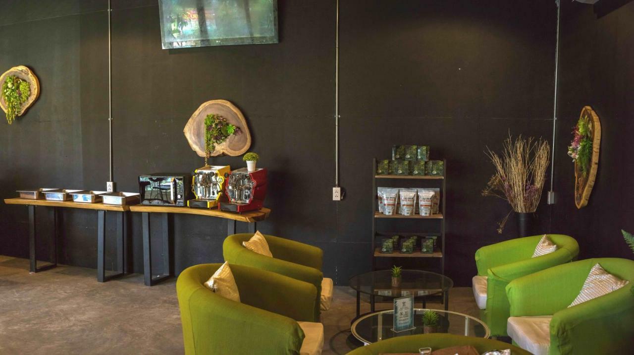 Hotel Sn Court Chiang Mai Zewnętrze zdjęcie