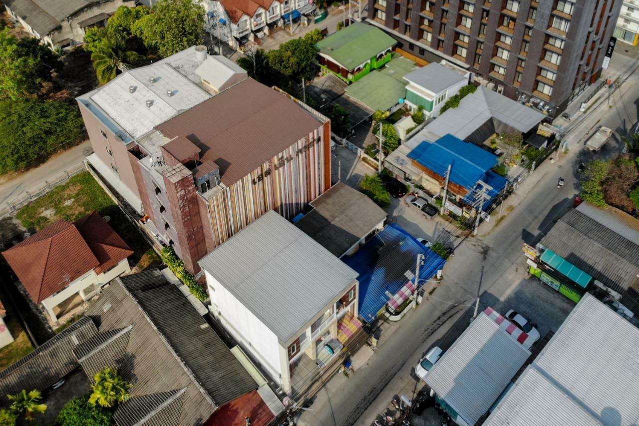 Hotel Sn Court Chiang Mai Zewnętrze zdjęcie